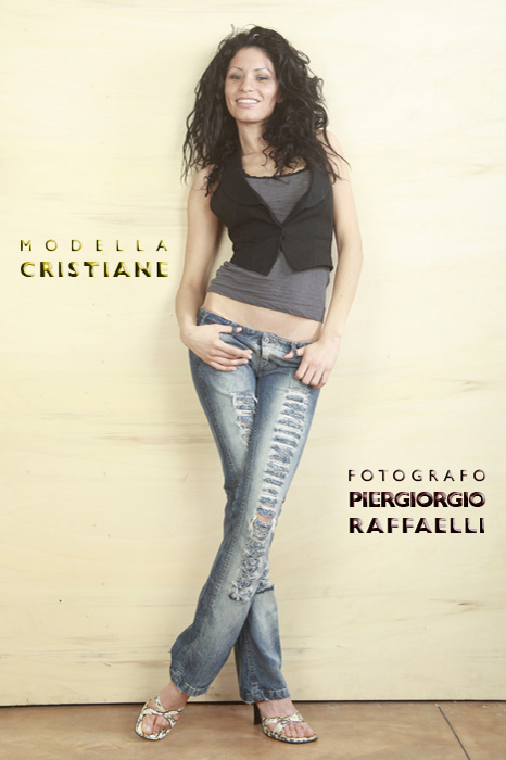 11modelcristianephpi#80011