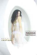 05modelcristianephpi#80005